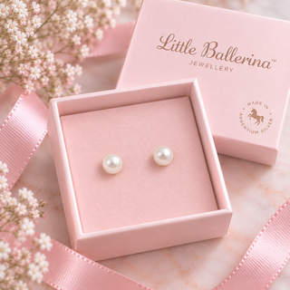 Little Ballerina Pearl Stud Earrings Round - Cream