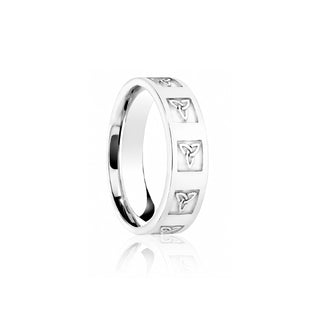 'Triquetra Box' Diamond-Cut Wedding Ring